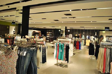 长武商场里的店面怎么装修?